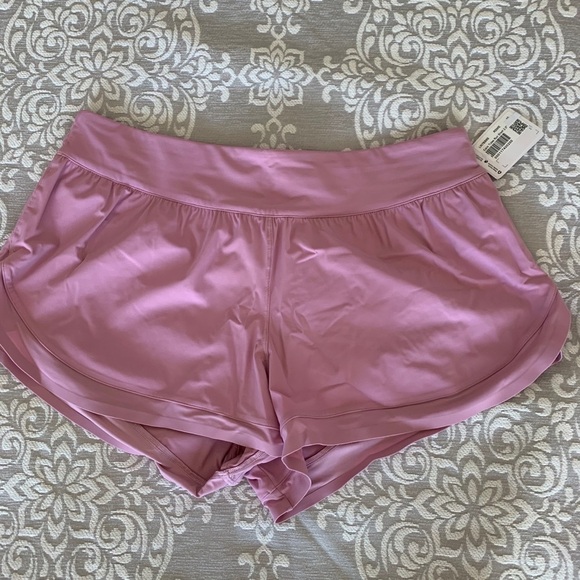 Lululemon Calm Tides Run Short - Picture 5 of 9